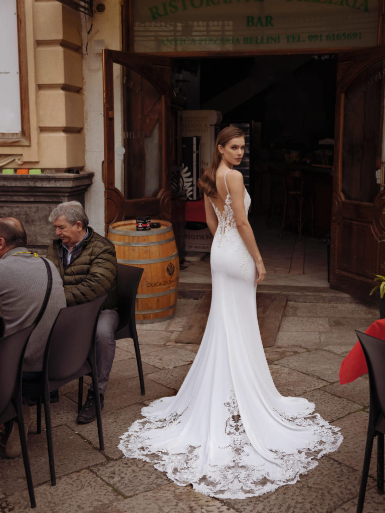 Sensual Beauty Collection_Sapphire-D_Back_05_IMG_3560