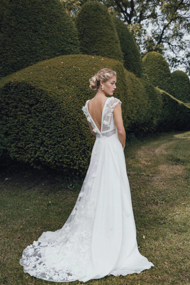 Flora-robe-de-mariee-Elsa-Gary-Collection-2025-3