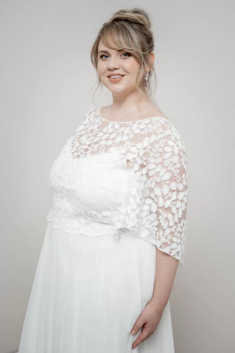 noni-top-lucy-curvy-00007