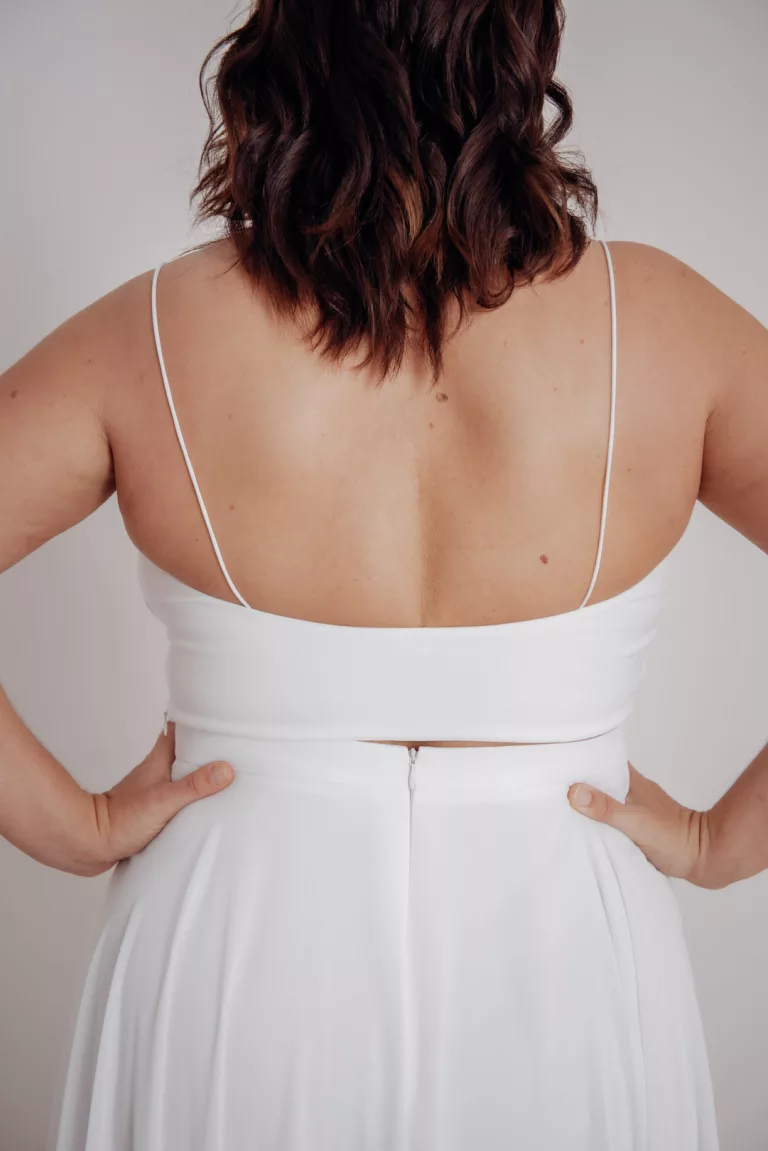 noni_top_Pina_curvy_02