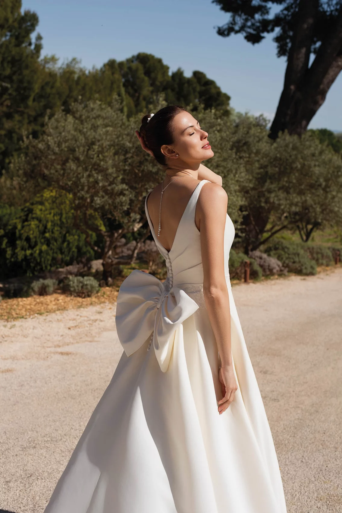 Eglantine - Insolite – Image 3
